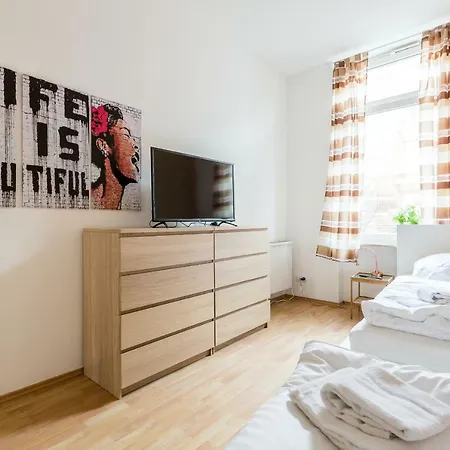 Appartments Heerstraße * Düsseldorf