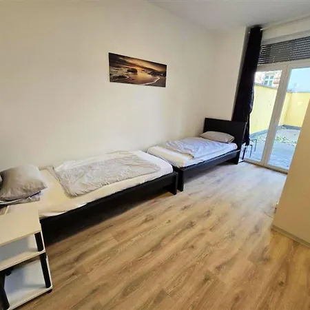 Work & Dd דיסלדורף